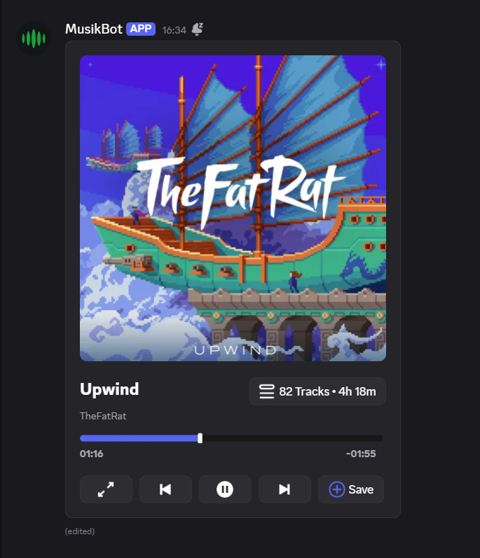 Live player with adaptive color